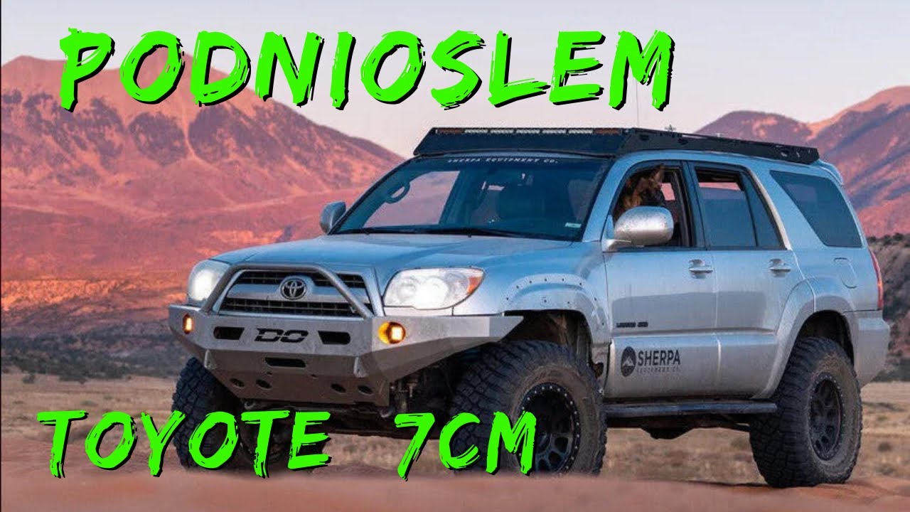 PODNIOSŁEM TOYOTE