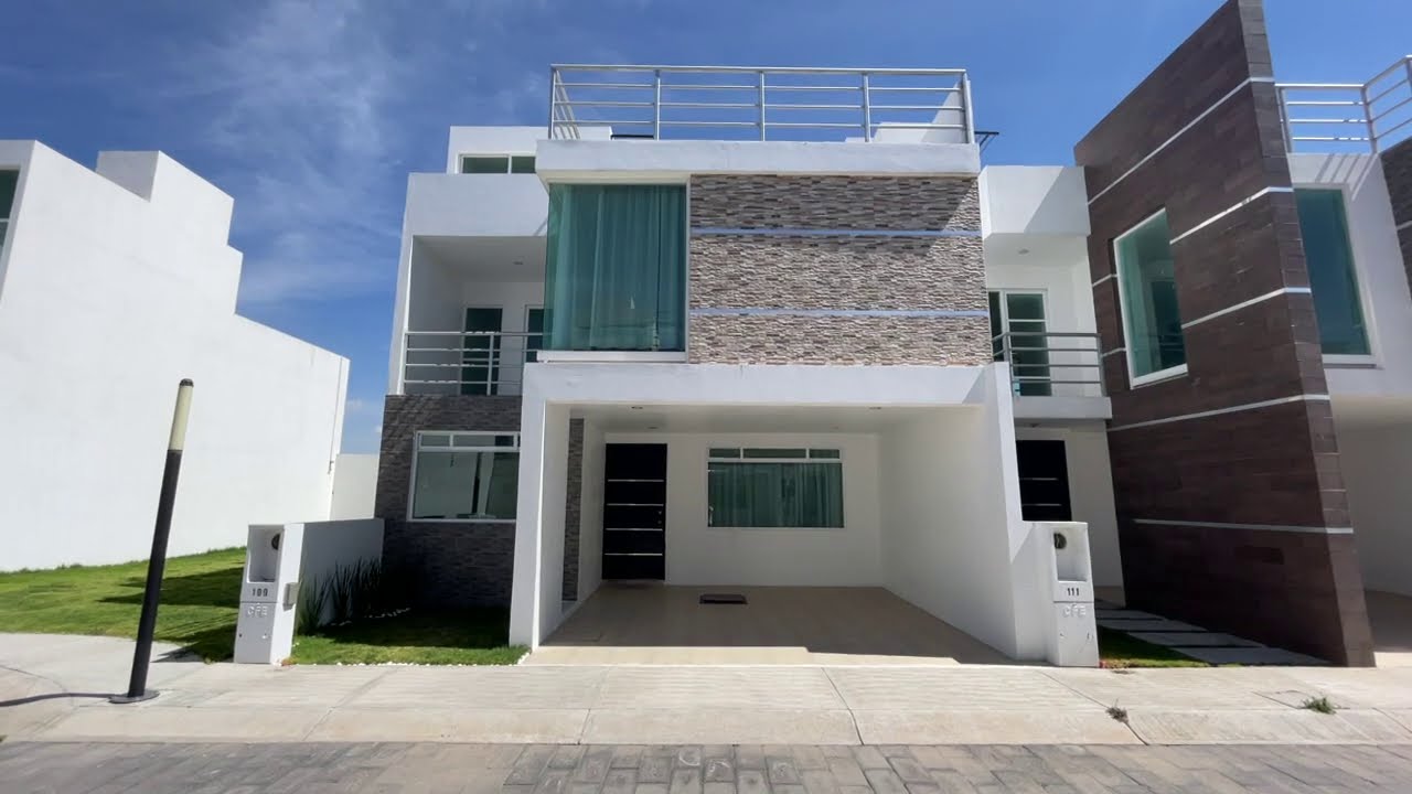 CASA CON 4 RECAMARAS Y ROOF GARDEN EN PRIVADA REAL DE CATORCE $2,980,000 PACHUCA HIDALGO