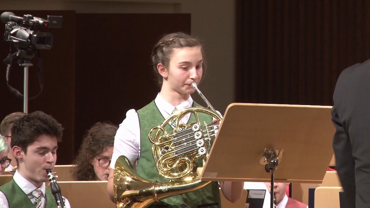 Morceau de Concert - Solistin: Emma Leonhartsberger