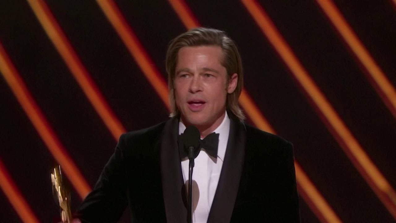 Oscar 2020, Brad Pitt ringrazia Leonardo DiCaprio e scherza: 