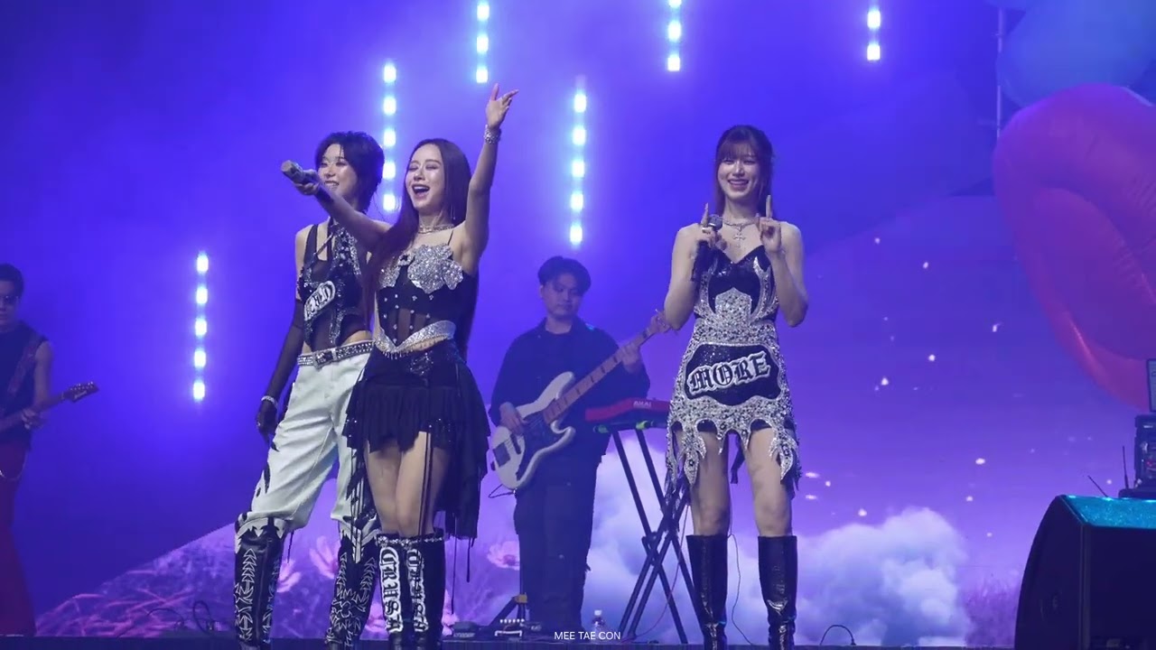 ไม่ใช่อิจฉา - Faye Fang Kaew [ Live at CONLAB FEST X @Union Hall 04/10/2025 ]