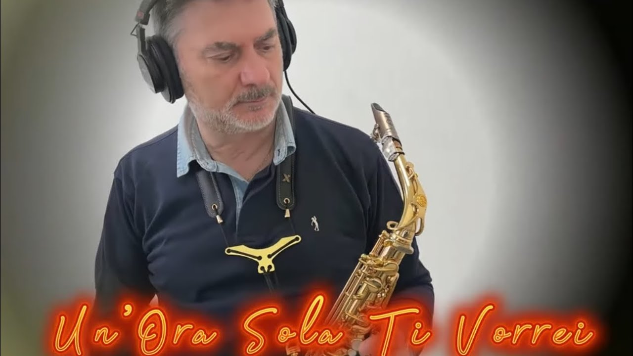 UN'ORA  SOLA TI VORREI -The Showmen - Cover Salvo Sax