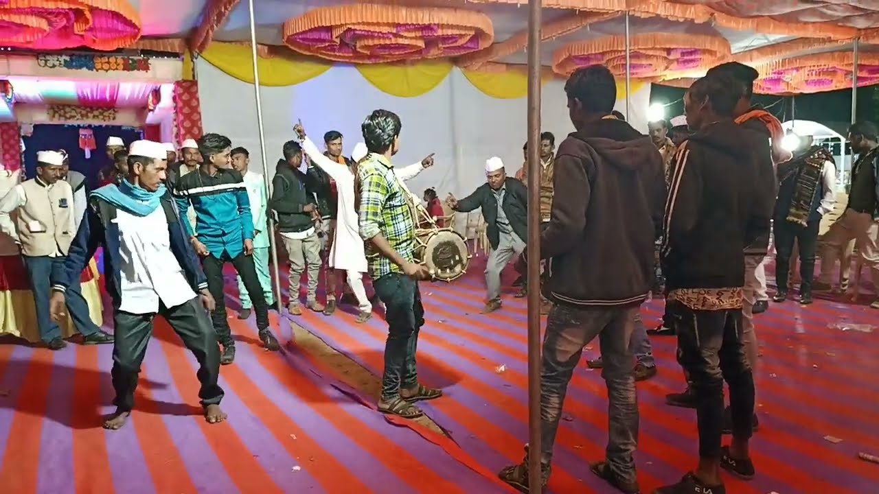 લગ્નની શોભા દેશી ઢોલ શરણાઈ ની રમઝટ રમવાની સ્ટાઈલ નિહાળો સંગીત વાદક કાલિદાસભાઈના ચિરંજીવી ના લગ્ન