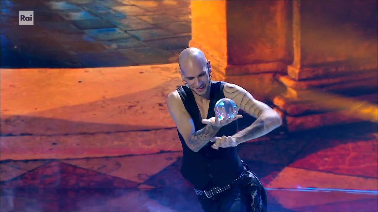 #GIAKO ARTMOSFERA, l'illusionista - Dalla strada al palco 19/07/2022