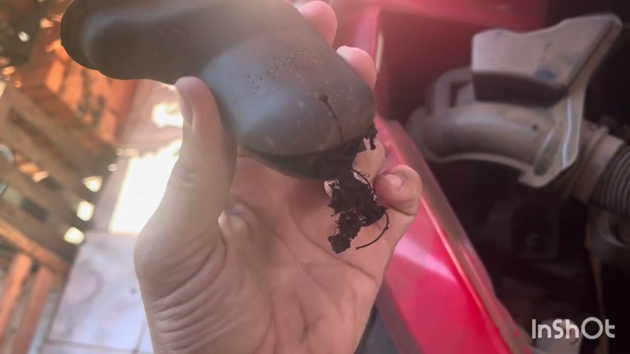 Entrando água na parte interna do veículo 