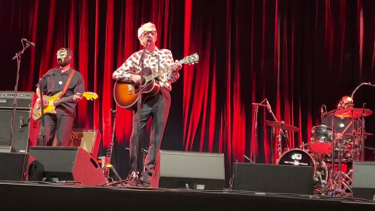 NICK LOWE- „When I Write The Book“ (ROCKPILE)- Live Oct. 1st, 2022 Germany (Bochum)