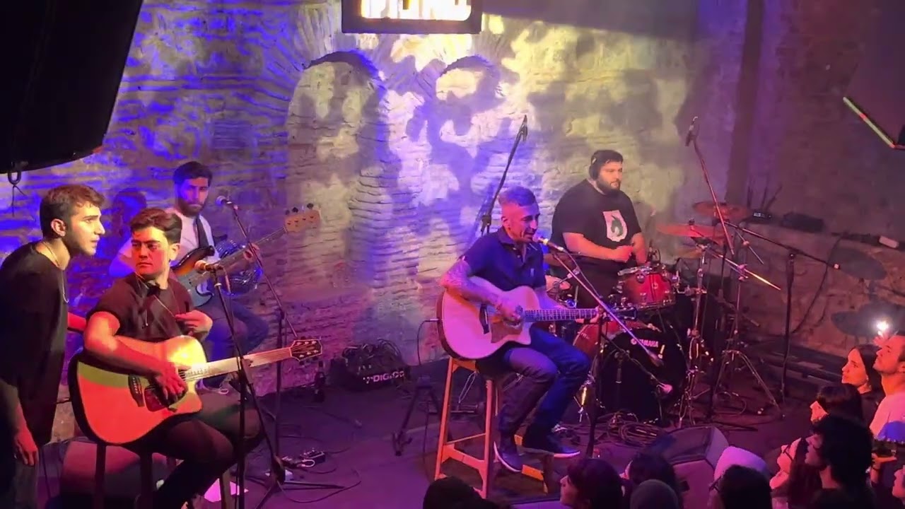 Onur Özdemir  - Bu Defa / Sakin Tribute Akustik @ Blind Taksim 13.5.22
