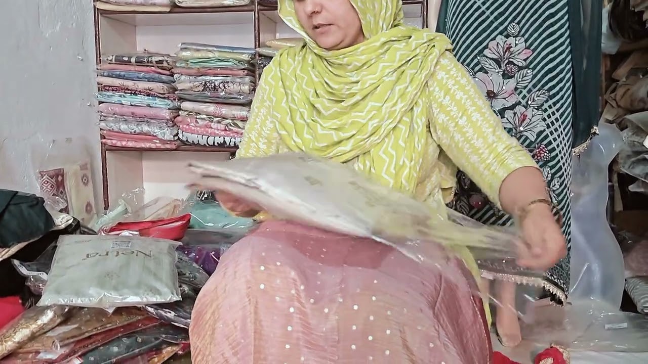 नेत्र ब्रांड सूट क्रश फैब्रिक फैंसी दुपट्टा ओन्ली 2450 जल्दी जल्दी ऑर्डर करें 🙏