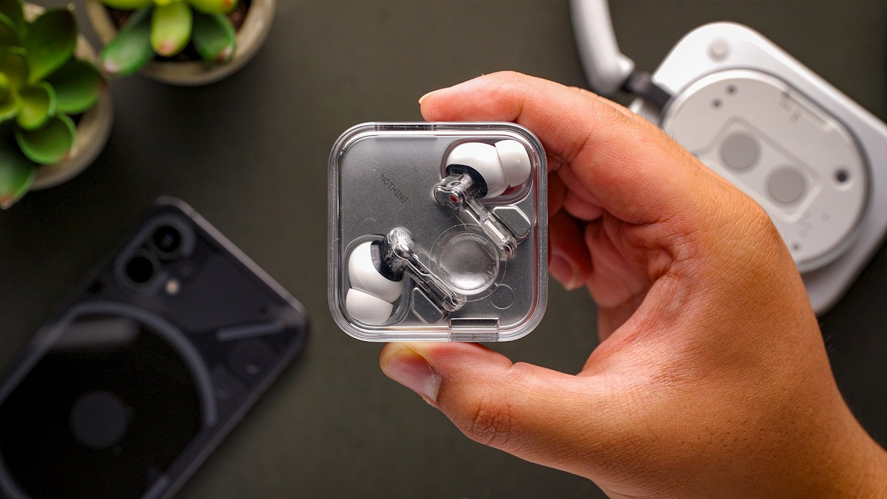 The NEW Nothing Ear (3) earbuds have a feature we've NEVER seen before...