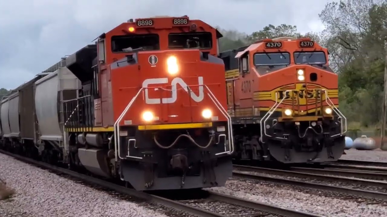 HD:TRAIN MEETS & RACES! Awesome action featuring CN, BNSF, UP, heritage units, huge trains & more!