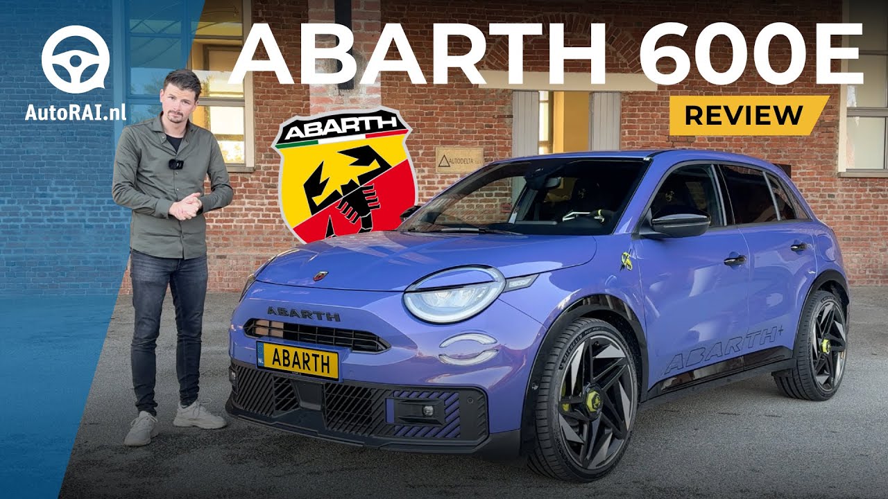 ABARTH 600e (2025) REVIEW: heiligschennis of geweldige zet? - AutoRAI TV