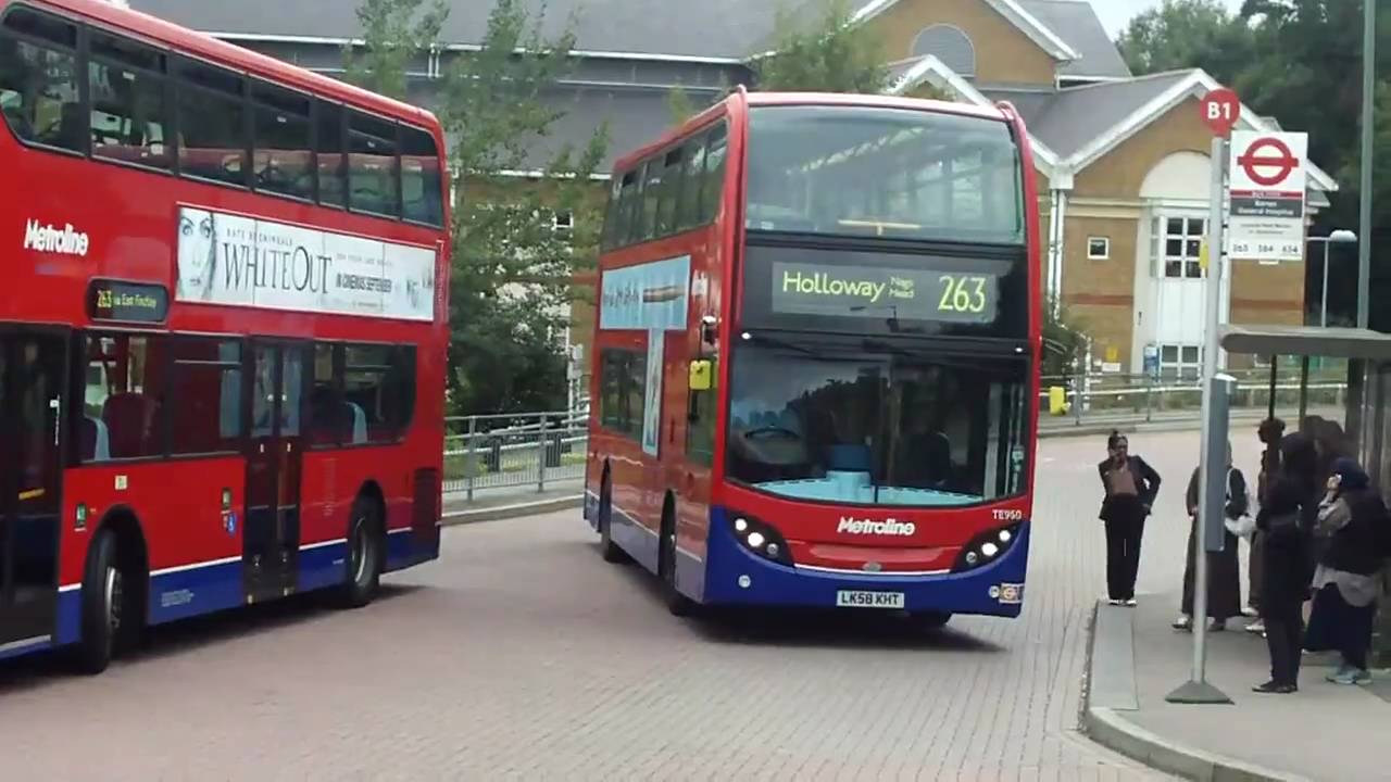 Buses in Barnet & Holloway