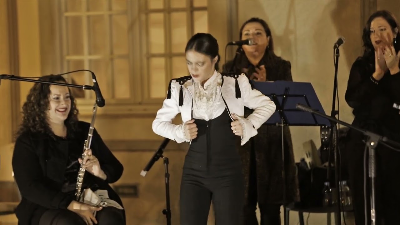 Yaiza Trigo y Grupo Flamenco Alcazaba 22 Dic 2022