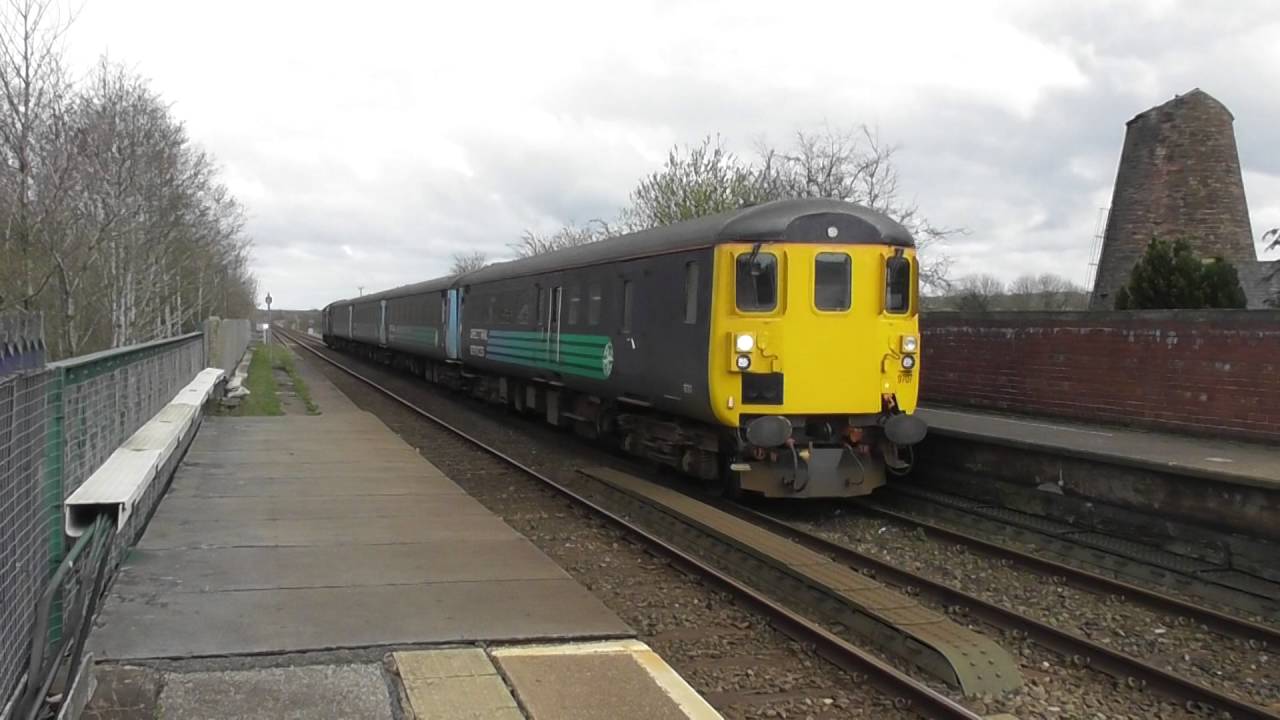 DRS Class 37 No 37423 thrashes out of Wigton, Cumbria - 2C33 Carlisle to Barrow - 9th April 2016
