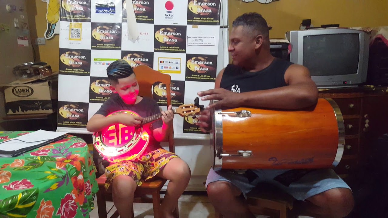 Enzo do cavaco 8 anos e Emerson Brasa.(1)