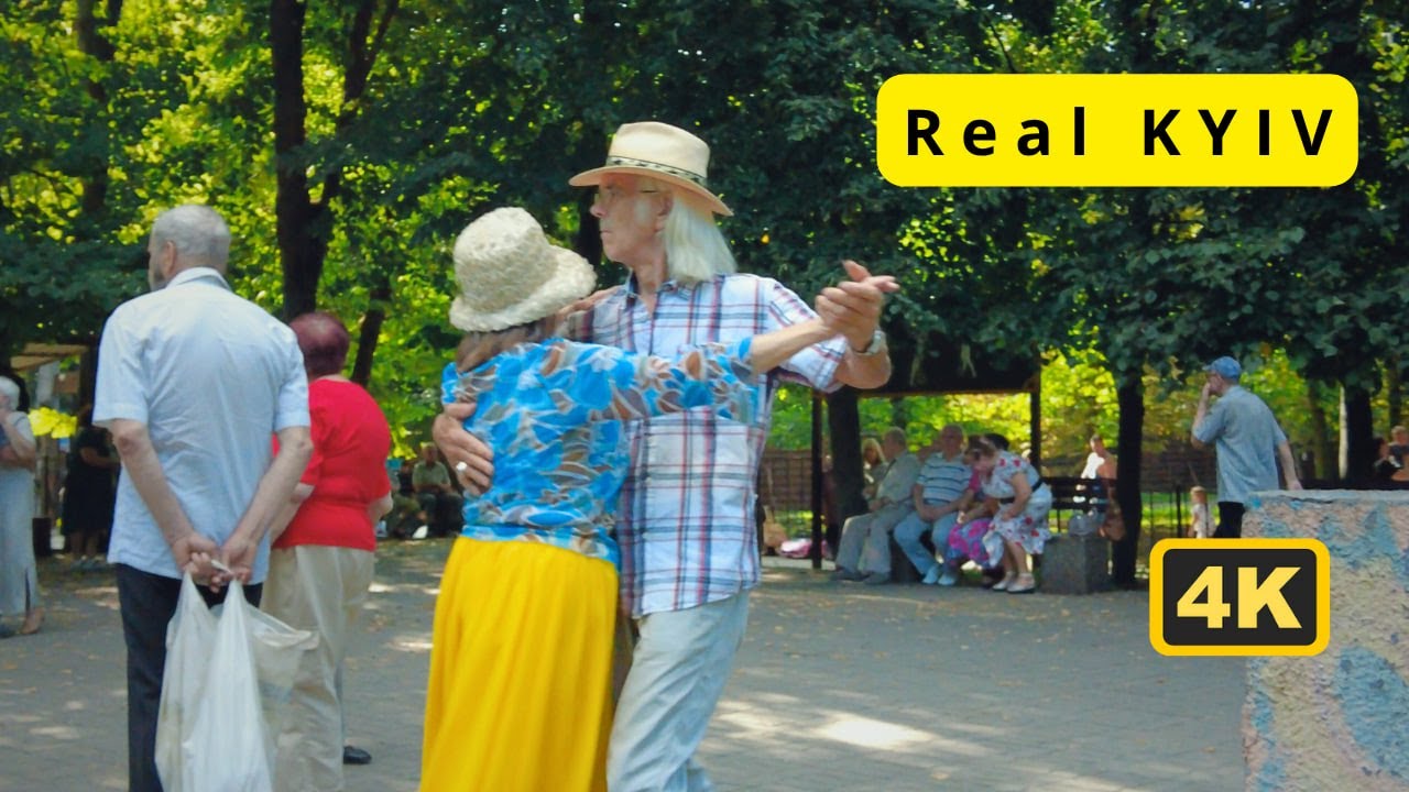 🔥UKRAINE 🇺🇦 Kyiv Life 2025 | What Happens When Strangers Dance Together? | WALK 4K