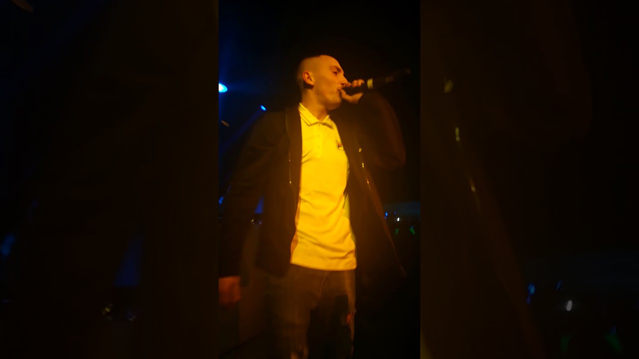 Peppe Soks ft  Capo Plaza - Corri Corri (Gate Milano 6/12/2017)