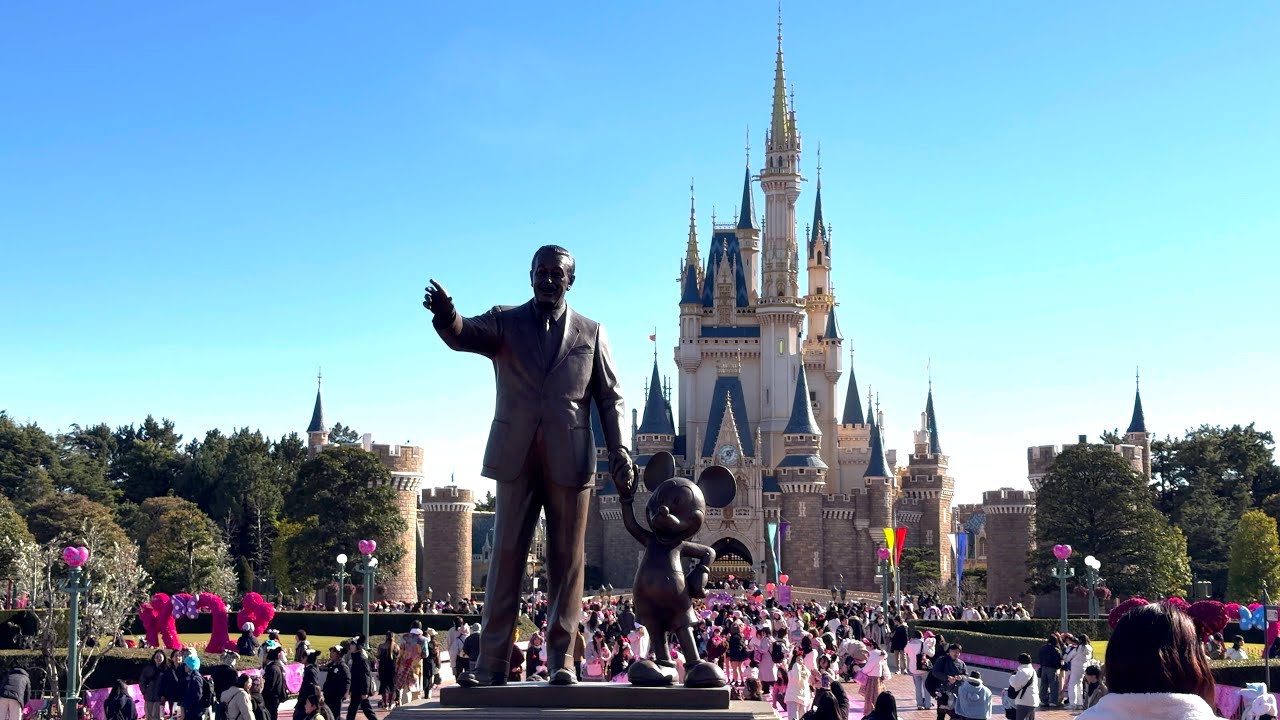 Tokyo Disneyland 2026 – Full Park Walkthrough & Best Rides 🇯🇵 [4K POV]