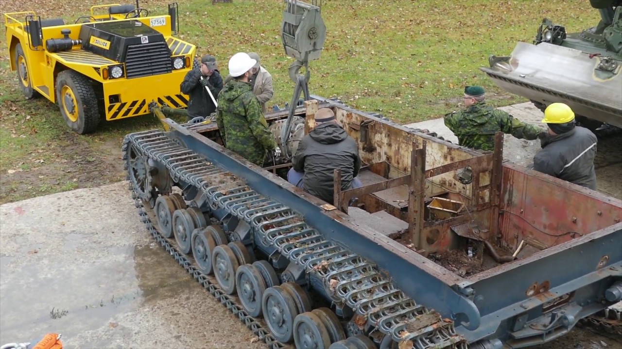 Flakpanzer Restoration: Removal of Engine (October 28, 2017 - Part 2)