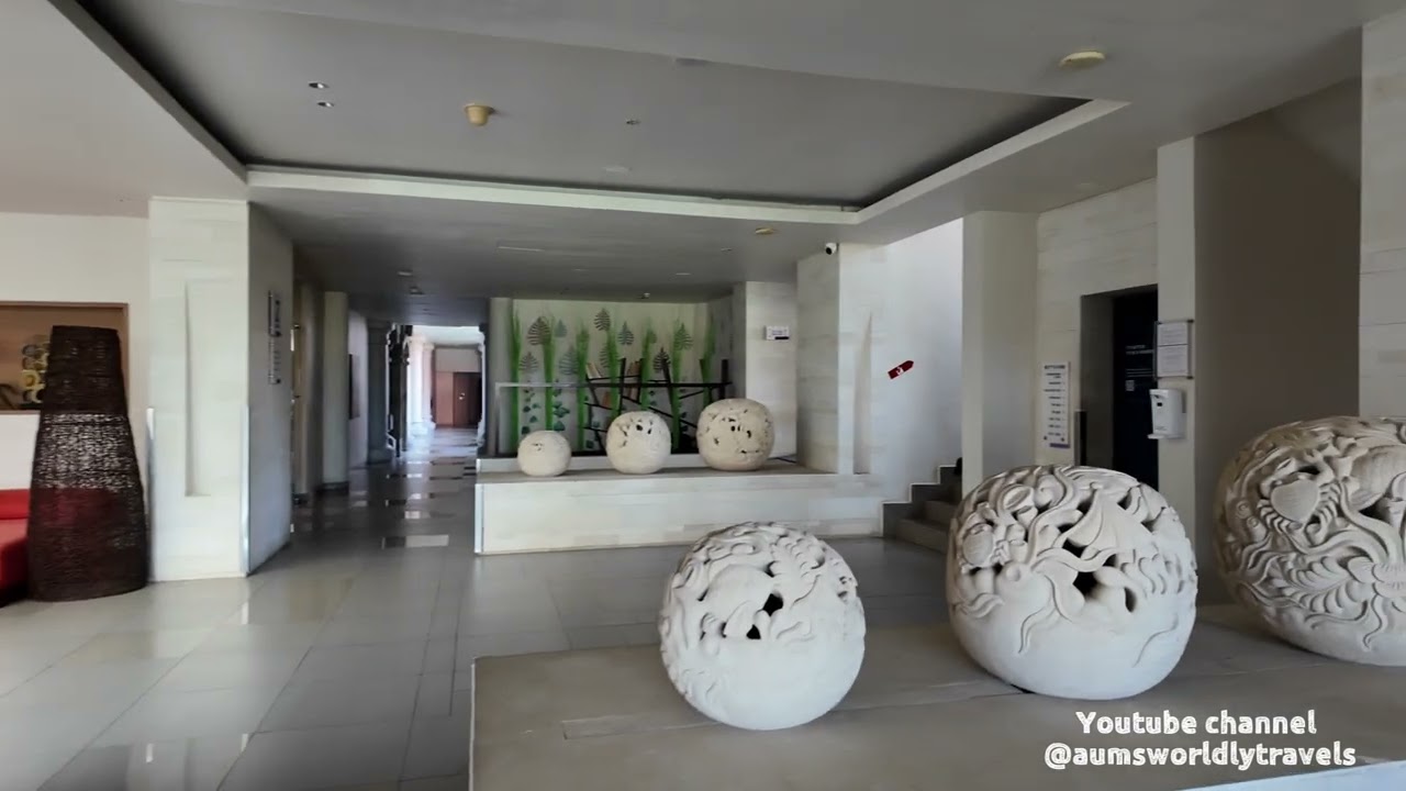 Holiday Inn Resort Baruna Bali (Kuta, Indonesia) (part-1) #aumsworldlytravels #holidayinnresort.
