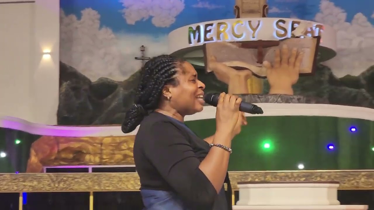 CHURCH WORKERS  DELIVERANCE MEETING @ HOLY CITY ENTEBBE  WITH PROPHETESS ANNE