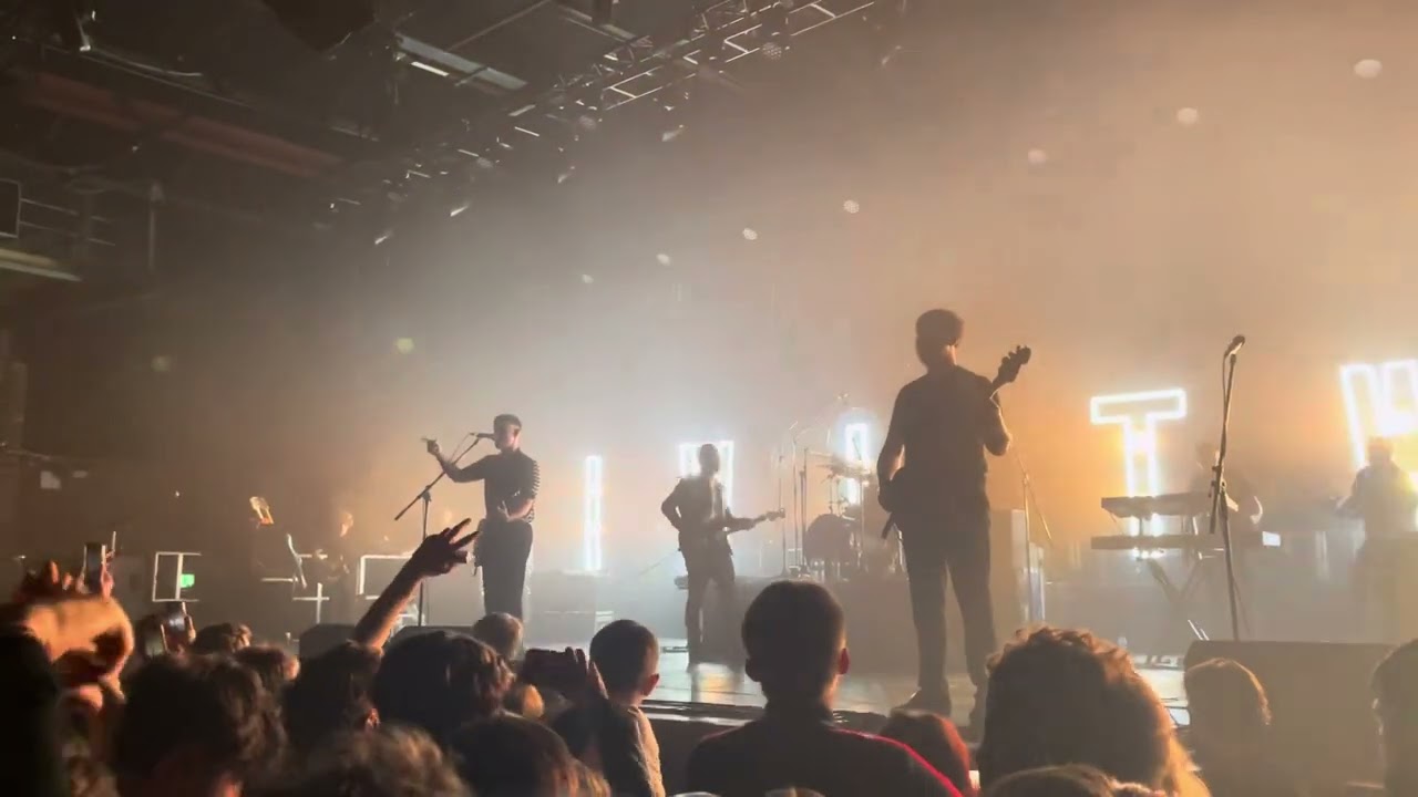 The K&rsquo;s - No Place Like Home (Live at Victoria Warehouse 26/4/2024) [Clip]