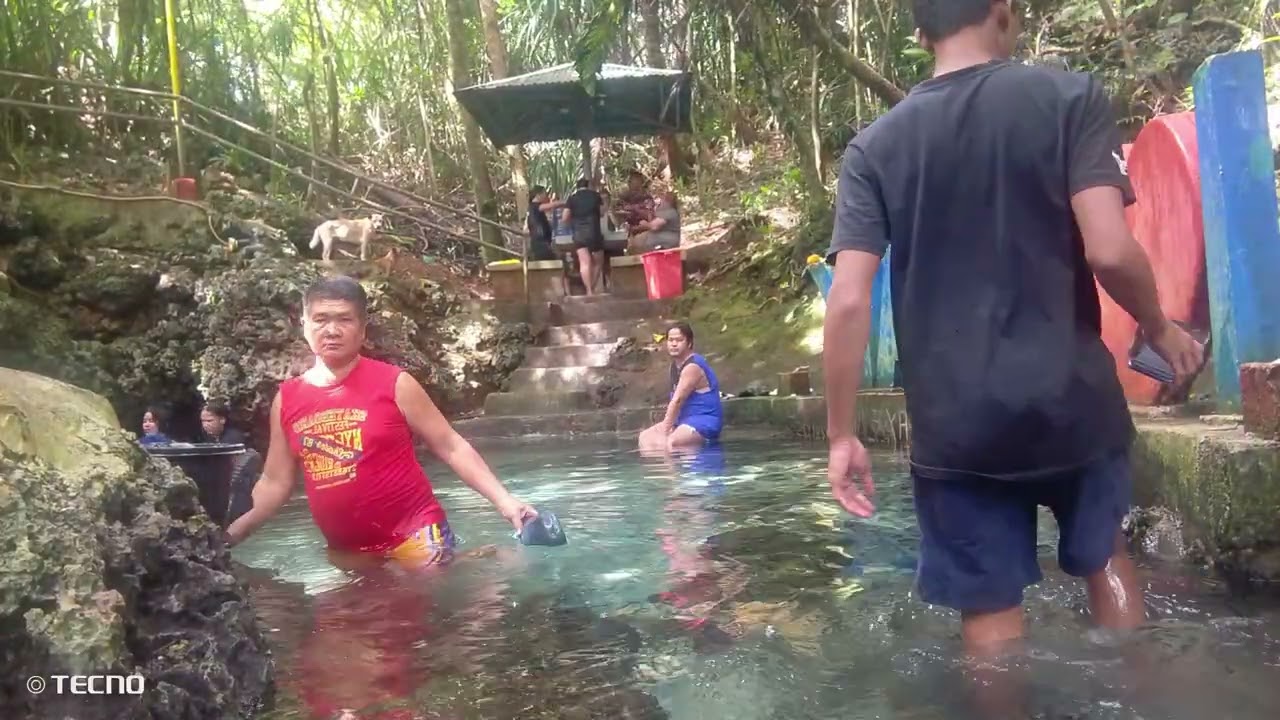 Tara maligo Tayo,Ang lamig Ng tubig, running fresh water 💦🌊,