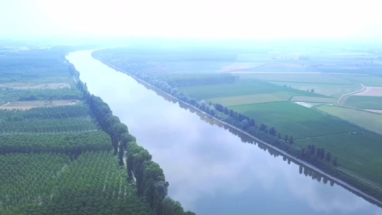 Flying over the Po river with DJI Mavic Pro drone