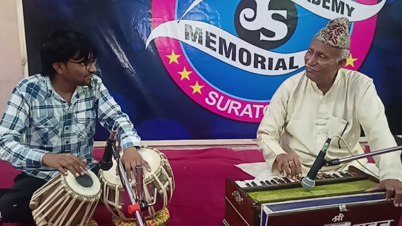 लता जी का वो गाना,जिसे सुनकर दिल की धड़कनें एक बार रुक सी जाती है, सुनो हार्मोनियम पर