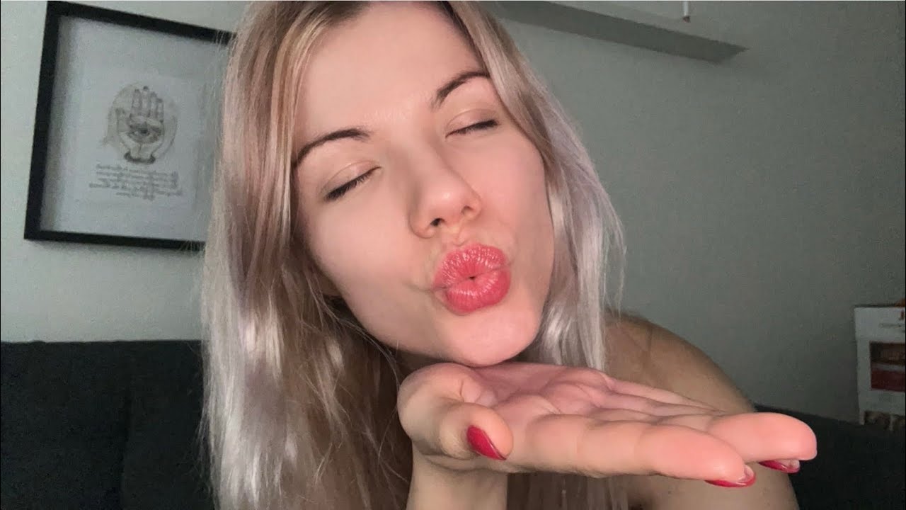 ASMR — Засыпай в моих объятиях | Любящая девушка и успокаивающие поцелуи ❤️