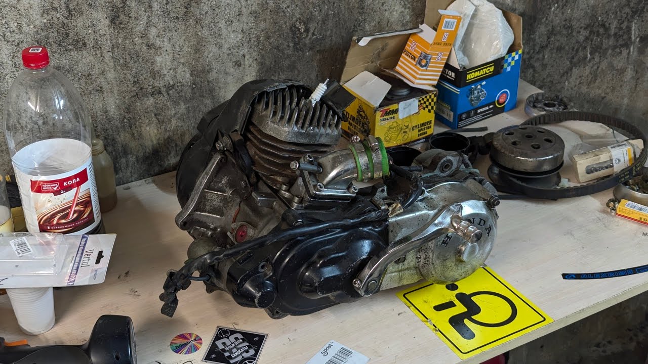 Honda dio AF-28 engine rebuild 