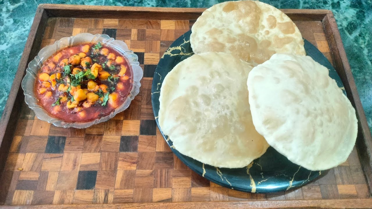 Chole Bhature Recipe 🍛🍞 | Soft Bhature & Masaledaar Chole | Street Style Taste