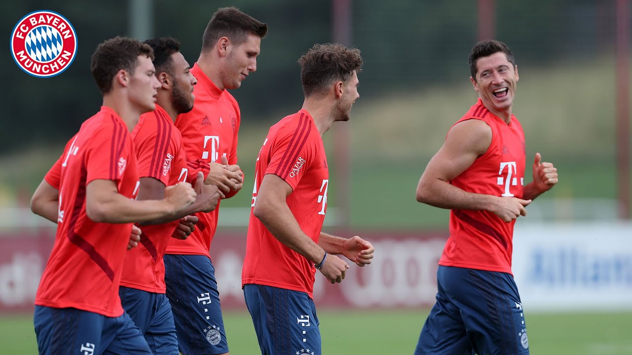 FC Bayern München Training in Full Length!
