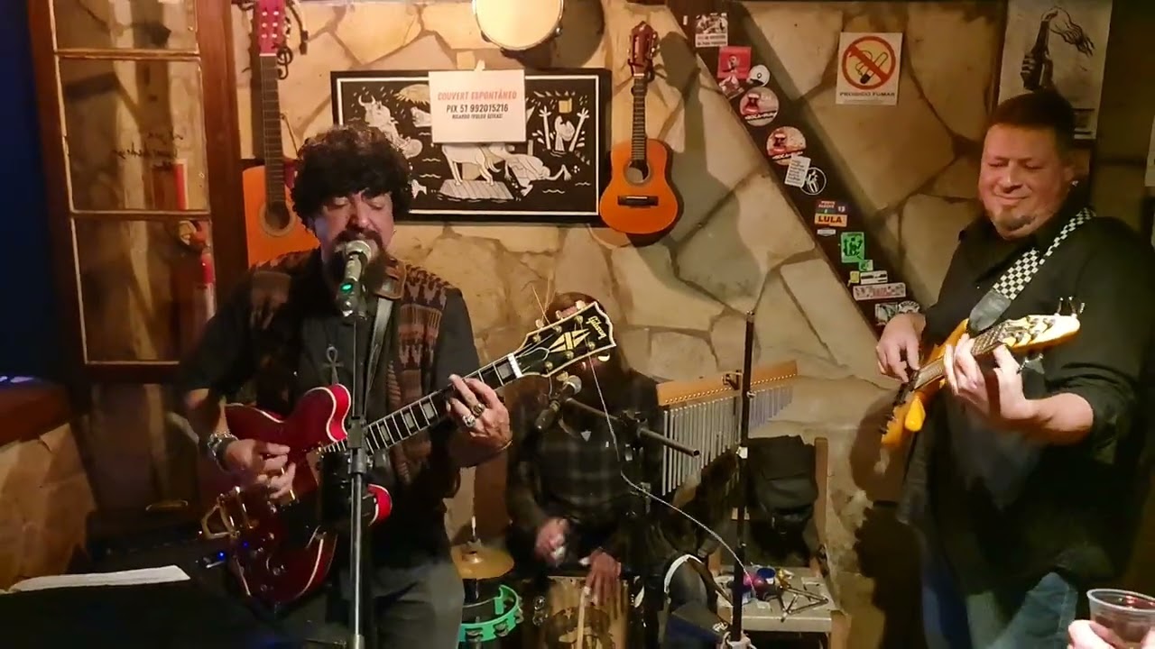 Alex Seixas Metamorfose Ambulante!!! #portoalegreoficial #rock #raulseixas