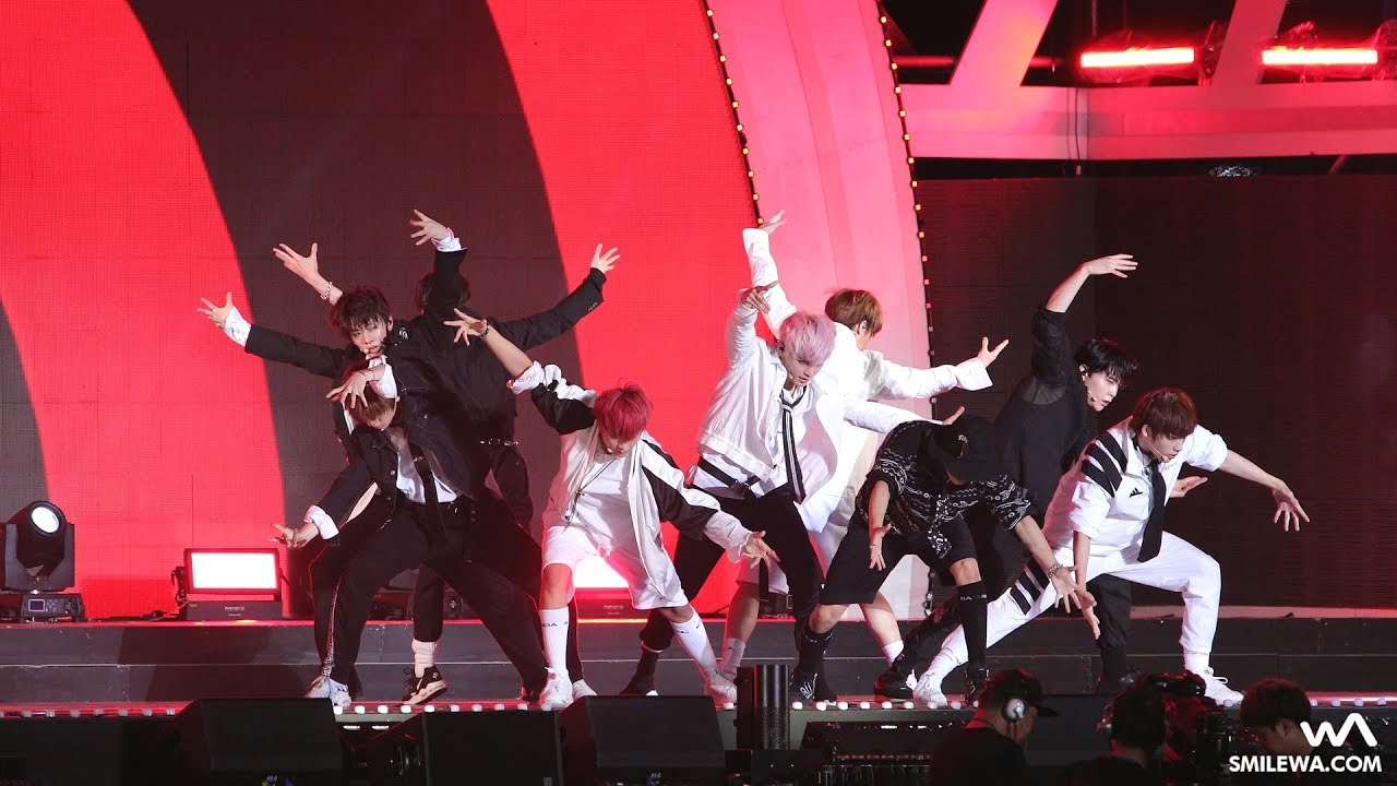 170903 NCT 127 'Cherry Bomb (체리밤)' 4K 직캠 @인천공항 스카이 페스티벌 4K Fancam by -wA-