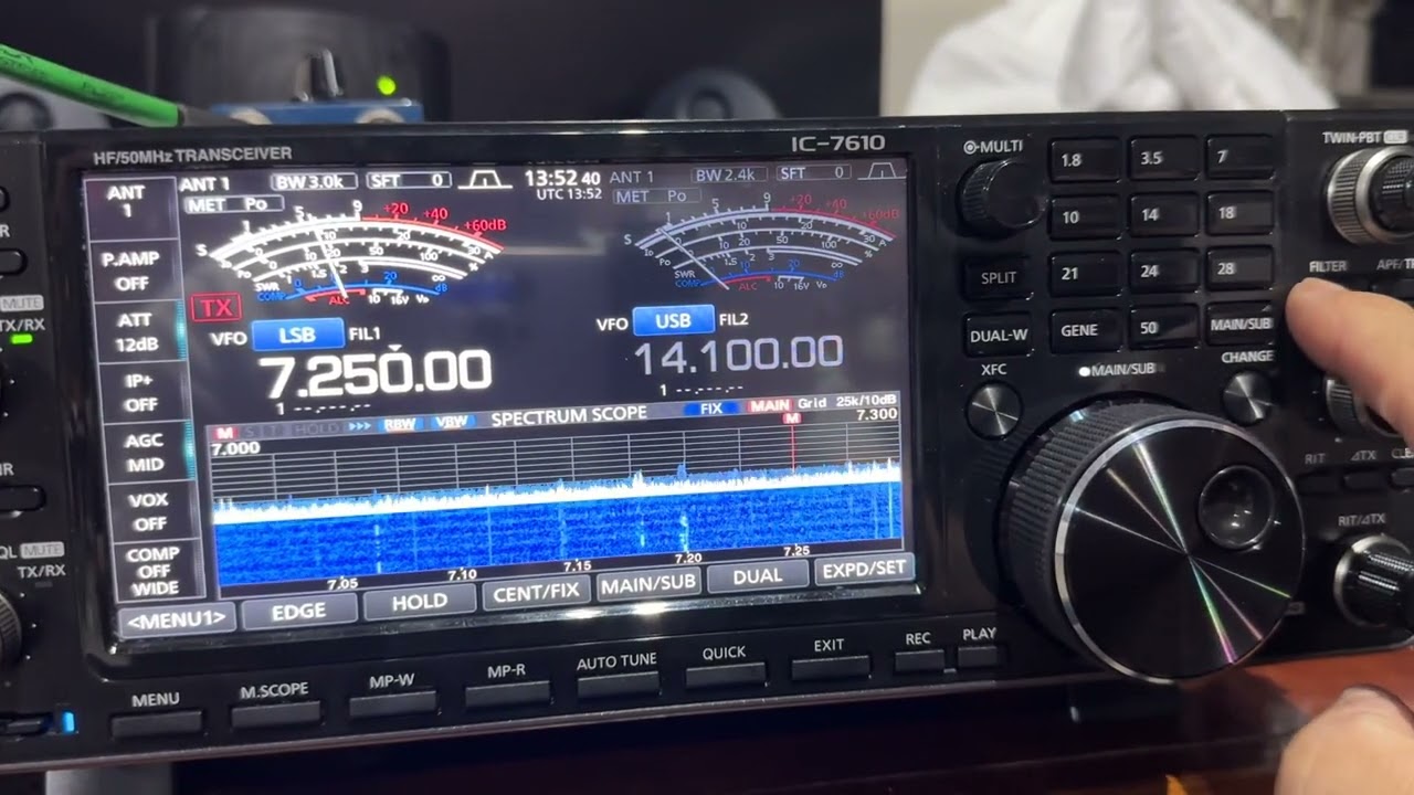 icom 7610 vs FTdx101MP