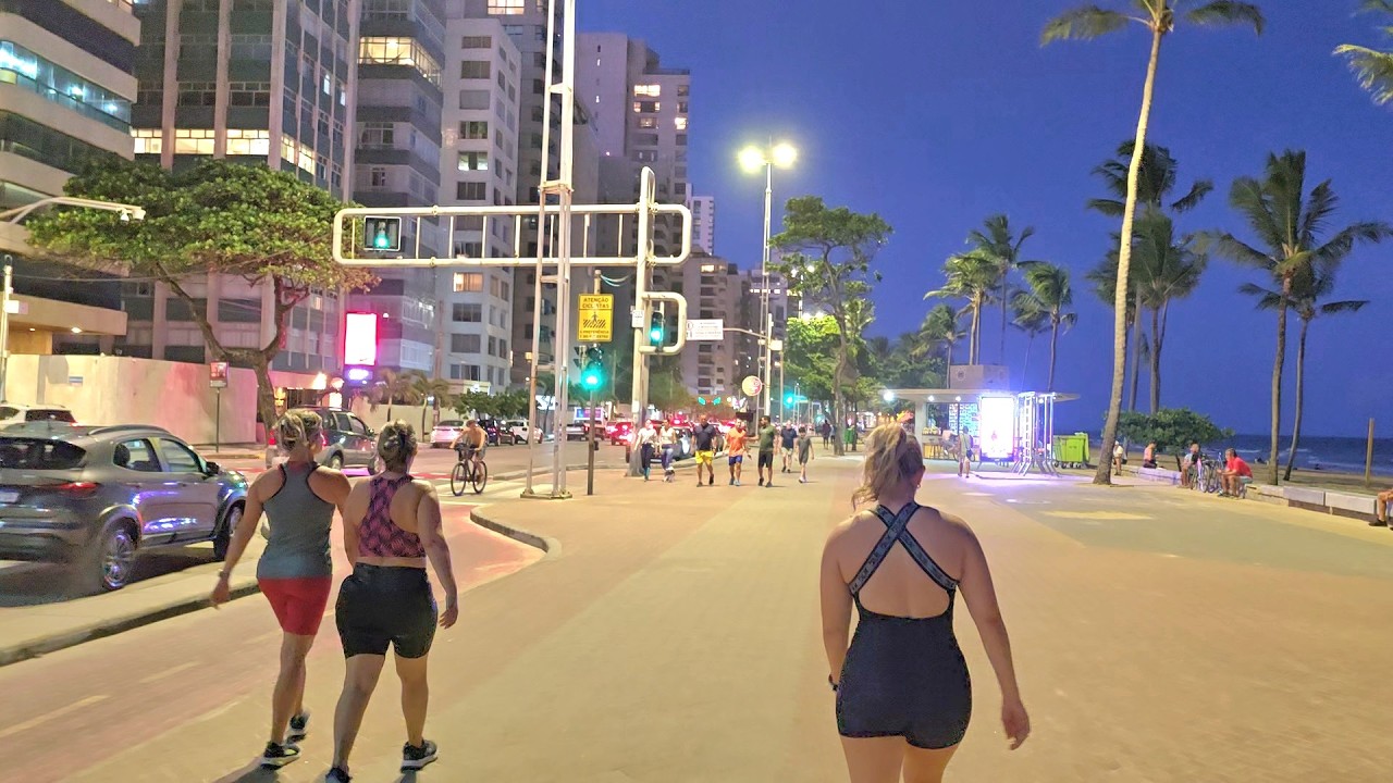 ORLA MARÍTIMA DO RECIFE A NOITE DE CARNAVAL PERNAMBUCO BRAZIL 2025