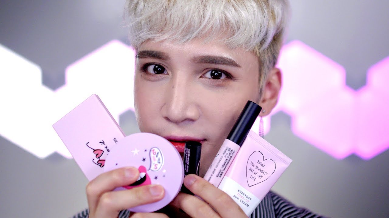 Trying the new Daiso makeup lolol - Edward Avila