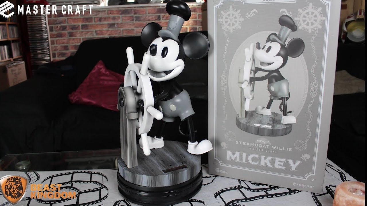Steamboat Willie Master Craft Mickey - Living Room