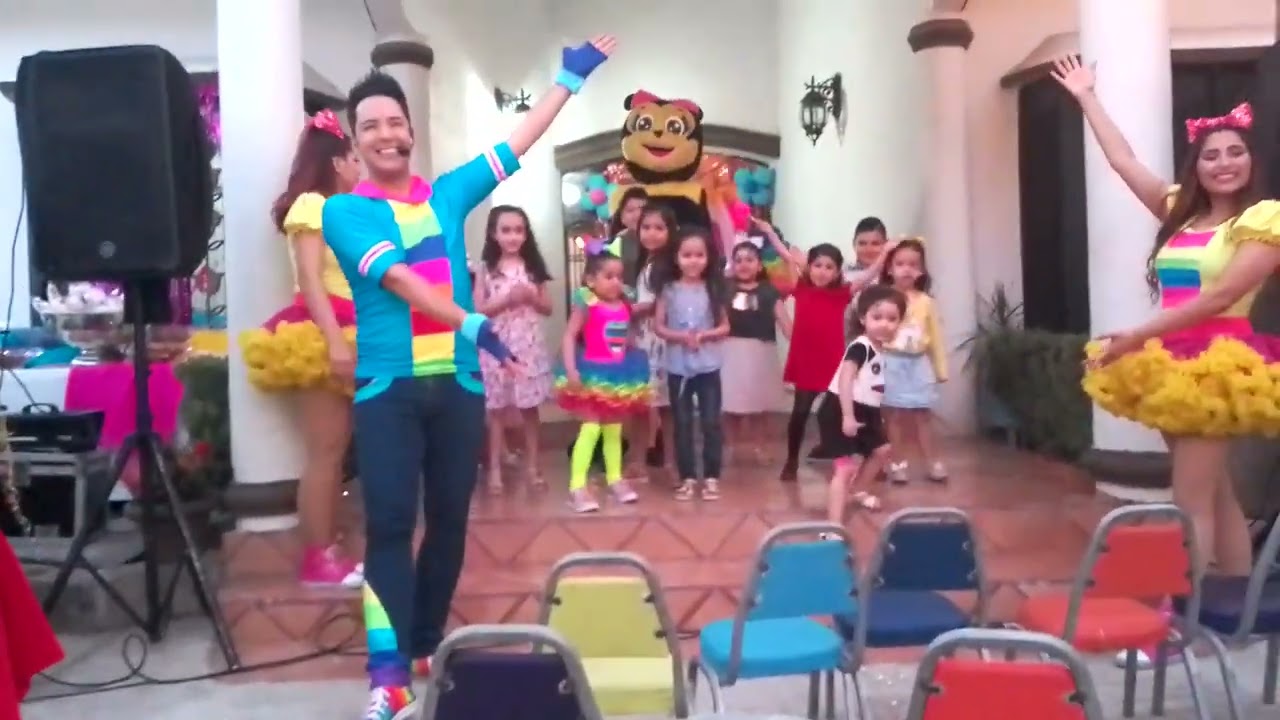 Fiesta Isabella 5 años Club kids play