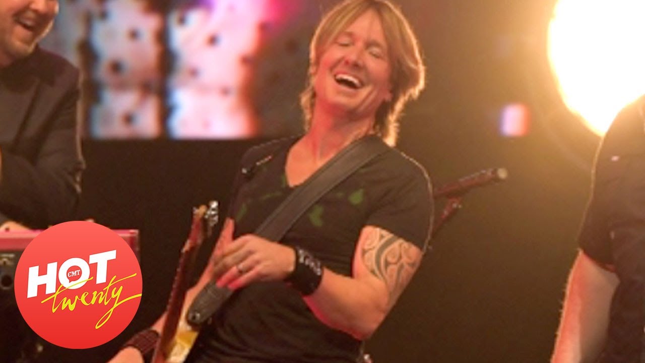 Cody Alan Catches Up w/ Keith Urban at His All For The Hall Concert | Hot 20 | CMT