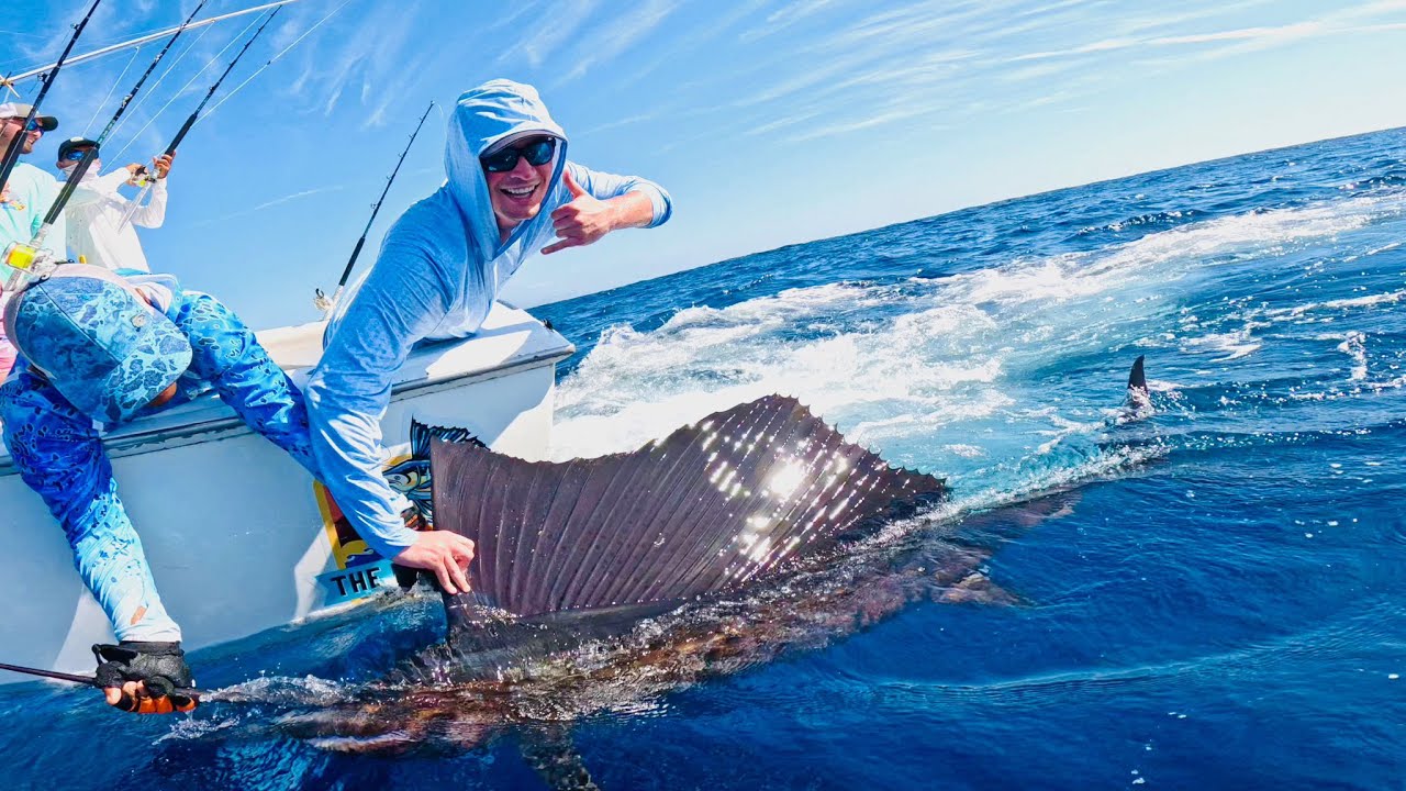 OVER 2 Hours of Epic Sailfish and Marlin Fishing in The Pacific Ocean!!