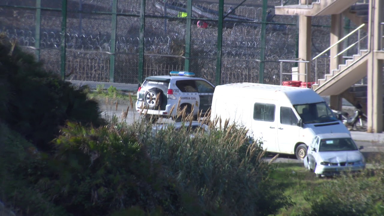 250 subsaharianos intentán llegar a Ceuta por la zona fronteriza de Benzú