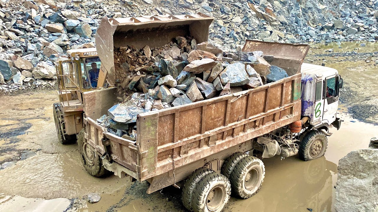 Massive Rock Loading Show By Powerful 966 Wheel Loader 