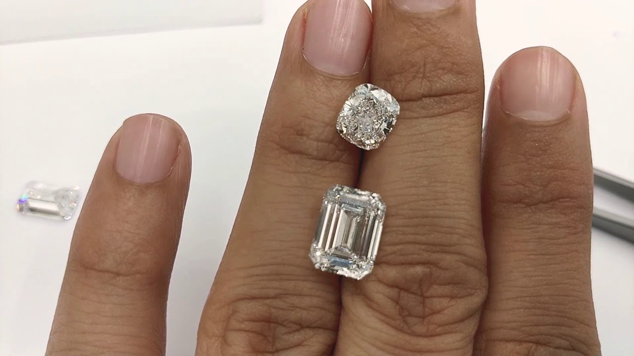 Emerald VS Cushion cut diamonds