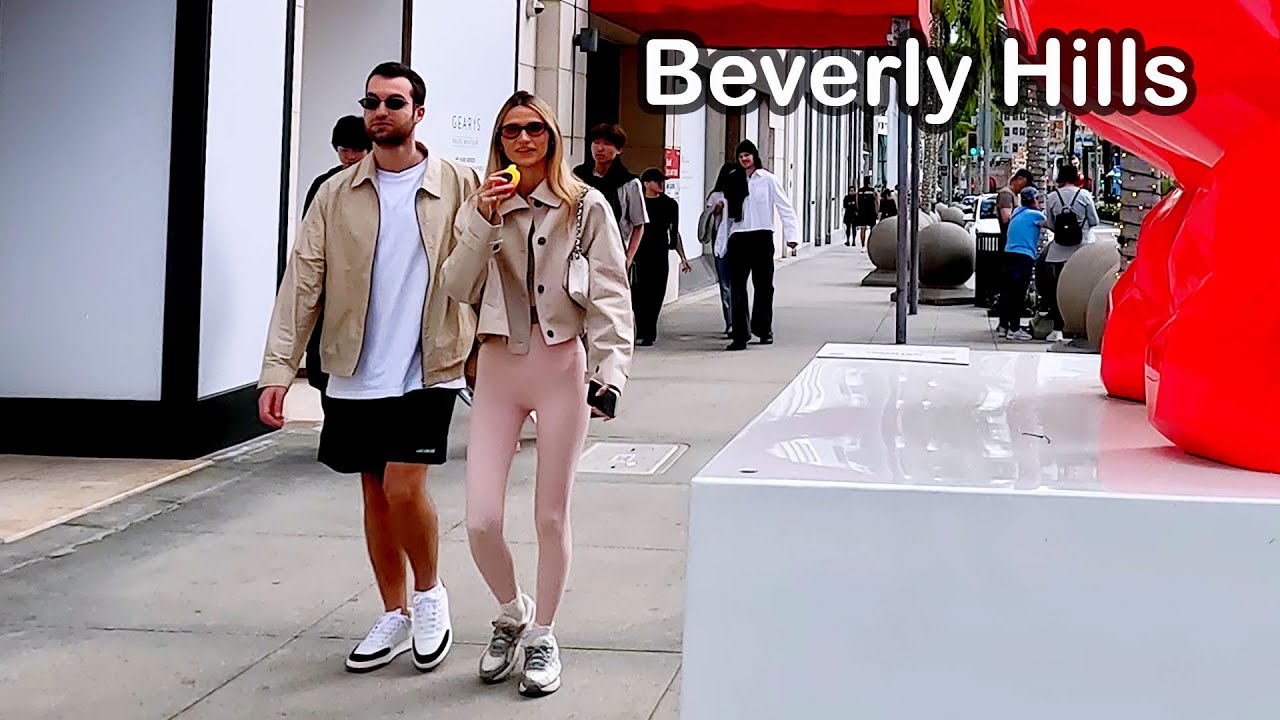 Beverly Hills Walking Tour - Los Angeles - California - USA | Rodeo Drive | What people are wearing