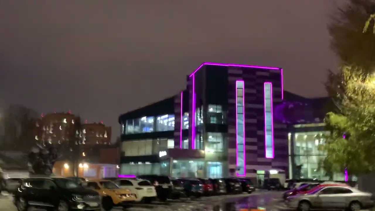 Вечерняя прогулка по Посёлку Совхоза имени Ленина, Московская область, 28.10.2023