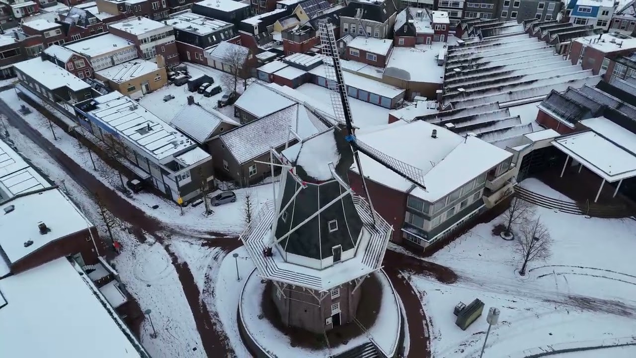 Delfzijl in de sneeuw 04-01-2026 DJI Mini 4 Pro 4K