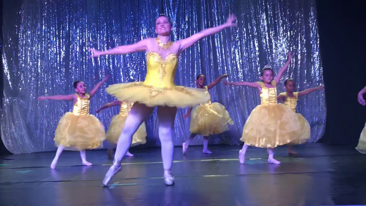 Coreografia Bela e a Fera - Ballet Mãe e Filha