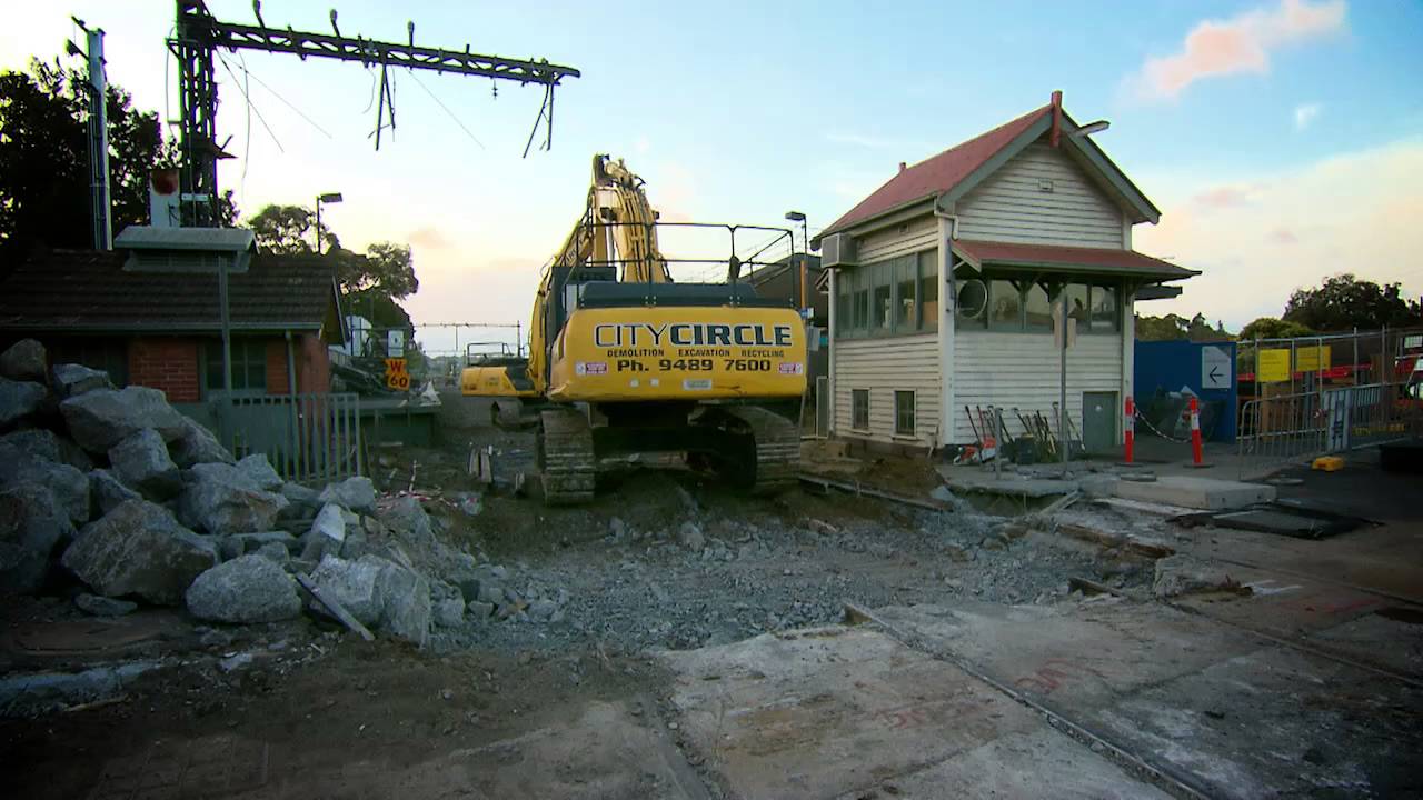 Burke Road boom gate removal